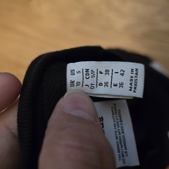 Adidas Black Tee with White Trefoil Logo Womens Size S - Picture 4 of 4